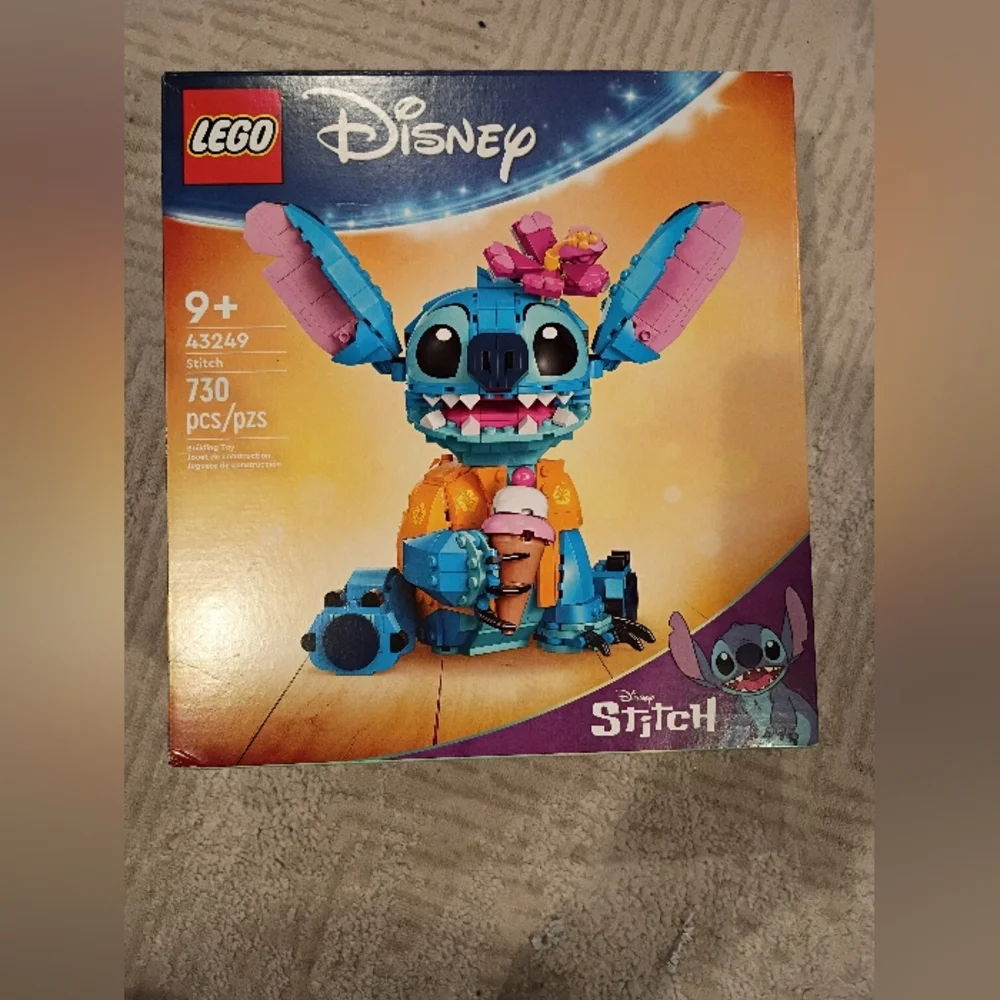 LEGO Disney Stitch Set  43249